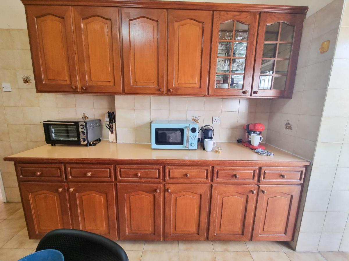 Luxury City Rooms Larnaca Esterno foto